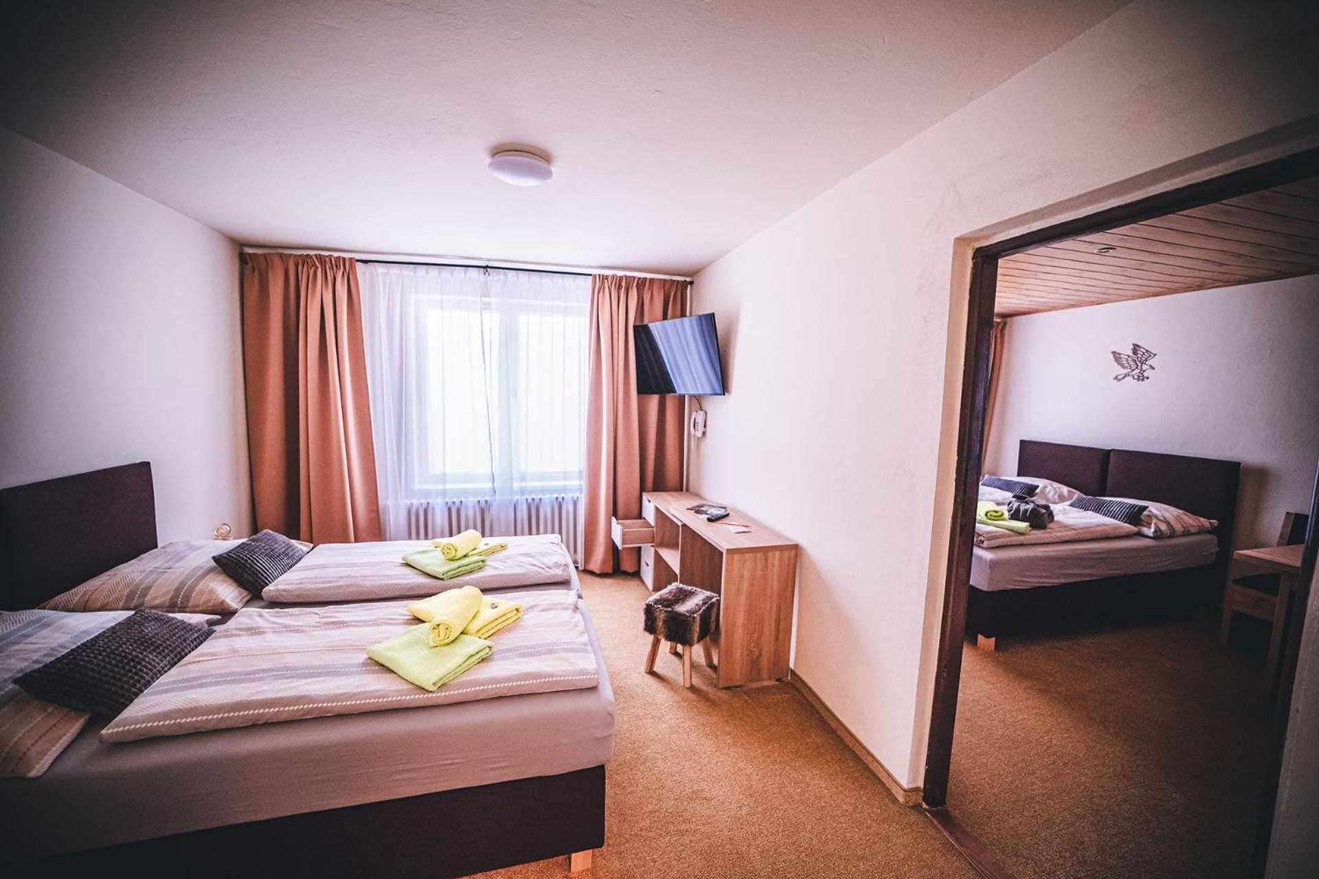 Wellness&Spa Hotel Čertov Esterno foto