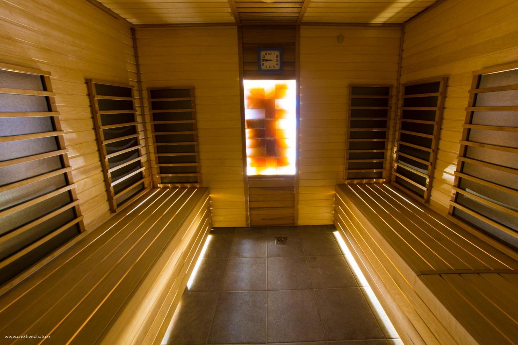 Wellness&Spa Hotel Čertov Esterno foto